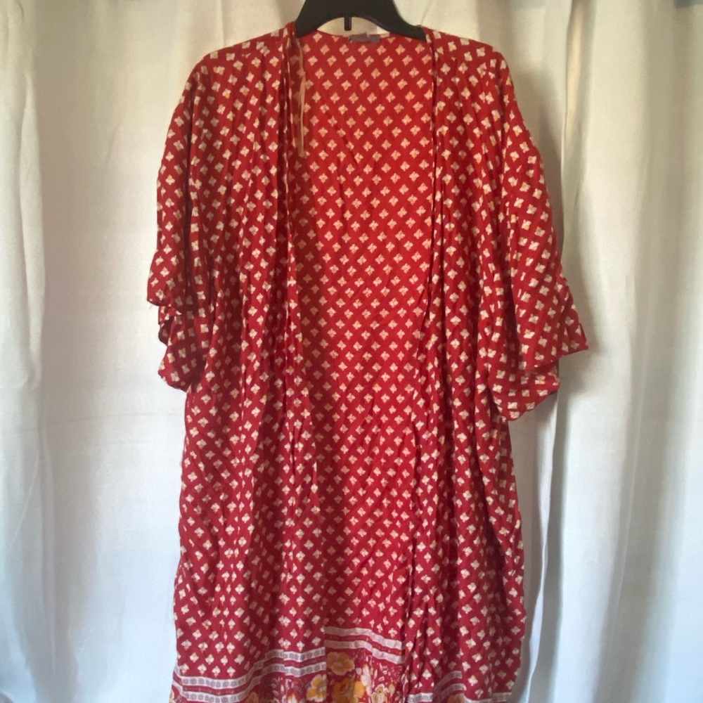 Charlotterusse Kimono/Coverup